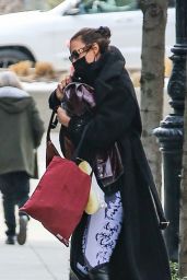Irina Shayk - Arrives at Her Apartment in NYC 02/17/2021