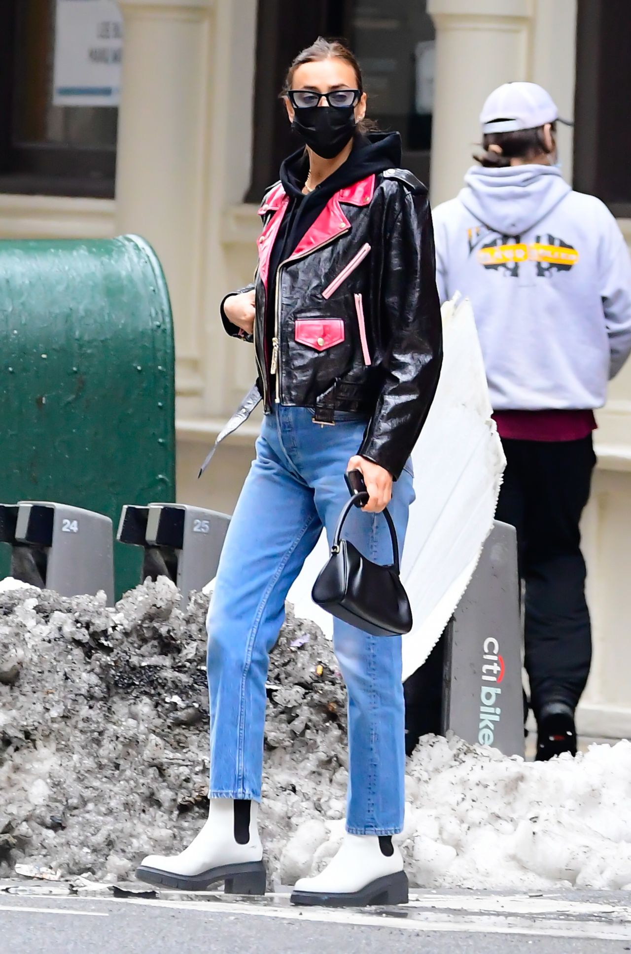 Irina Shayk Looks Stylish - New York 02/16/2021 • CelebMafia