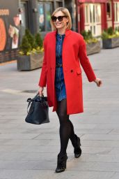Jenni Falconer Street Style - London 02/26/2021