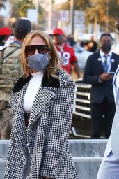 Jennifer Lopez - Arriving at the Super Bowl in Tampa 02/07/2021