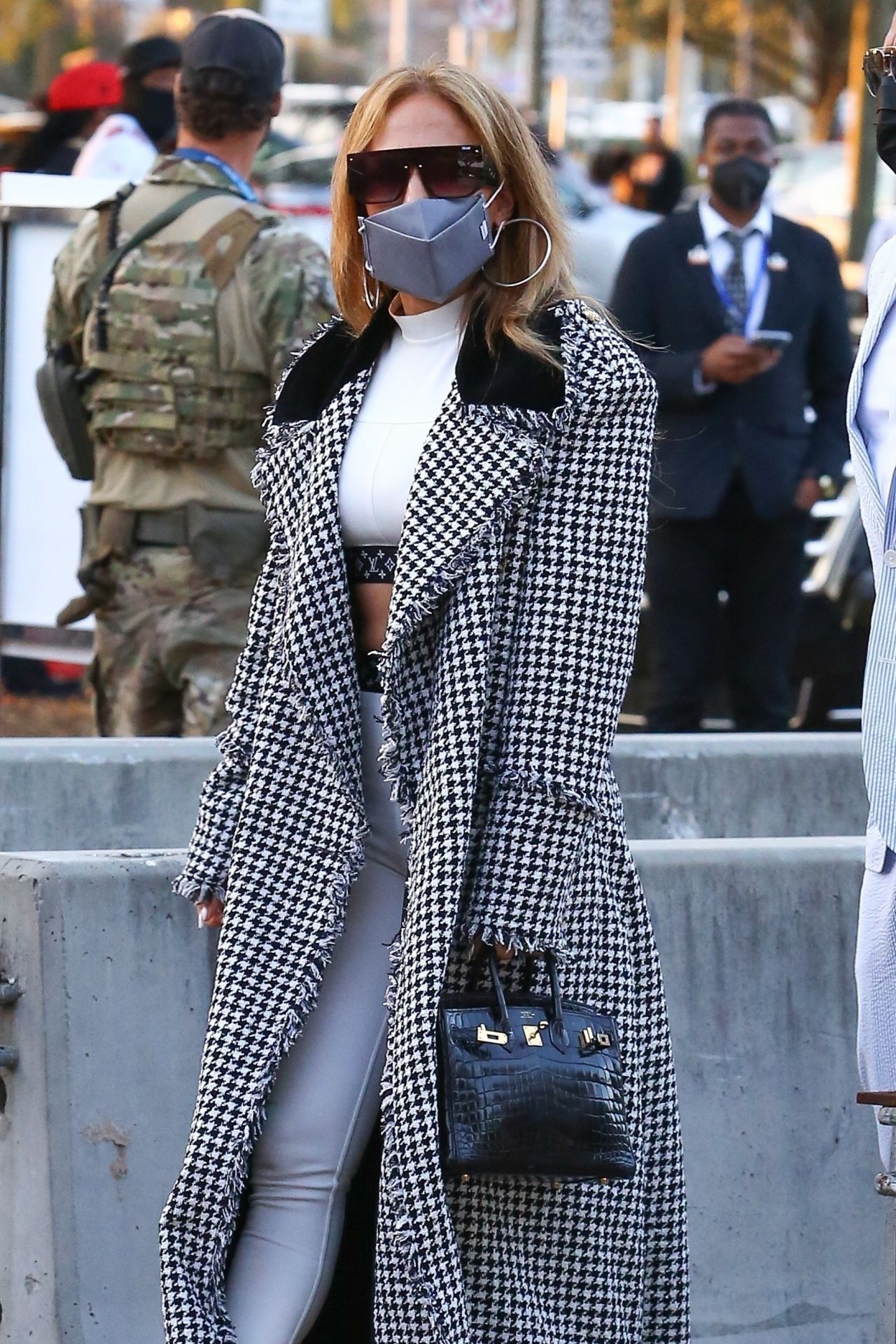 Jennifer Lopez - Arriving at the Super Bowl in Tampa 02/07/2021