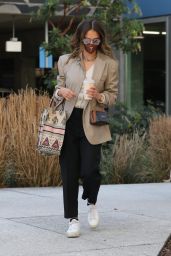 Jessica Alba - Arrives at Her Office in LA 02/25/2021
