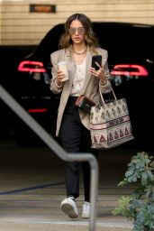 Jessica Alba - Arrives at Her Office in LA 02/25/2021