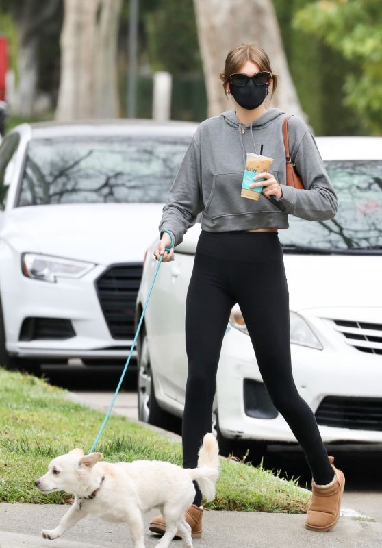 Kaia Gerber in Workout Gear - Los Angeles 02/13/2021