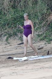 Katy Perry in a Purple Swimsuit at the Beach in Hawaii 02/20/2021