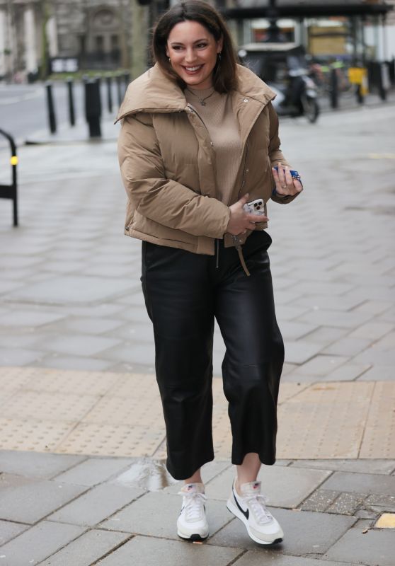 Kelly Brook in Comfy Outfit - London 02/22/2021