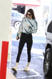 Kendall Jenner - Out in Beverly Hills 02/03/2021