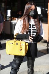 Kyle Richards at IL Pastaio in Beverly Hills 02/25/2021
