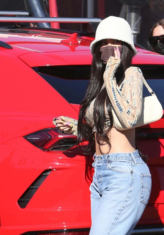 Kylie Jenner In A Crop Top And Denim Jeans At Matsuhisa Sushi Restaurant In Beverly Hills 0223 