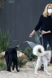 Laura Dern Dons Dress, Gucci Sneakers to Walk Her Dog in Los Angeles –  Footwear News