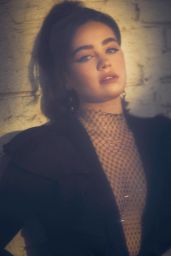 Mary Mouser - Ben Cope for Flanelle Magazine February 2021 (more pics)