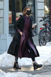 Olivia Palermo - Out in Dumbo, Brooklyn 02/10/2021