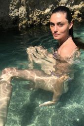 Phoebe Tonkin 03 15 2021 Celebmafia