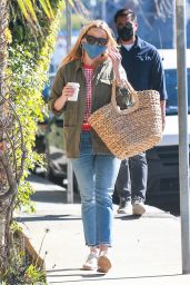 Reese Witherspoon - Out in Brentwood 02/05/2021