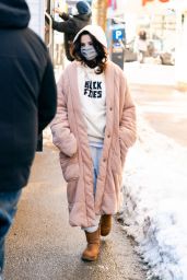 Selena Gomez - "Only Murders in The Building" Filming Set in NYC 02/20/2021
