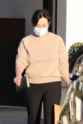 Shannen Doherty and Her Mother Rosa Elizabeth - Shopping in Malibu 02/22/2021