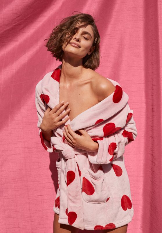Taylor Hill - Victoria Secret Valentines Day Campaign 2021 (more photos)