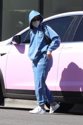 Addison Rae in Comfy Outfit - Los Angeles 03/02/2021