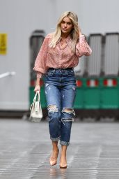 Ashley Roberts in Ripped Jeans - London 03/08/2021