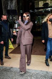 Bella Hadid - Leaving Her Hotel in Paris 03/04/2021