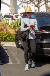 Felicity Huffman - Out in Studio City 02/28/2021