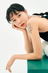 Gong Hyo Jin - Amuse 2021