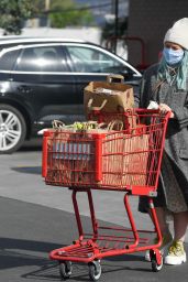 Hilary Duff at Trader Joes in LA 03/03/2021