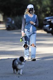 Holly Madison - Out For Hike in LA 03/02/20201