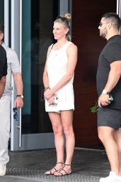 Jennifer Flavin - Leaving the Setai Hotel in Miami 03/19/2021