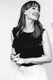Jennifer Garner - Grazia Italy 03/11/2021 Issue