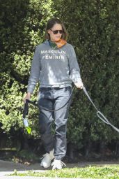 Jodie Foster - Out in Brentwood 03/09/2021