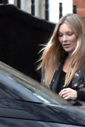 Kate Moss - Out in North London 03/18/2021