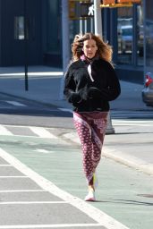 Kelly Bensimon - Out on a Jog in NY 03/07/2021