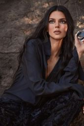 Kendall Jenner - Kendall by KKW Fragrance 2021