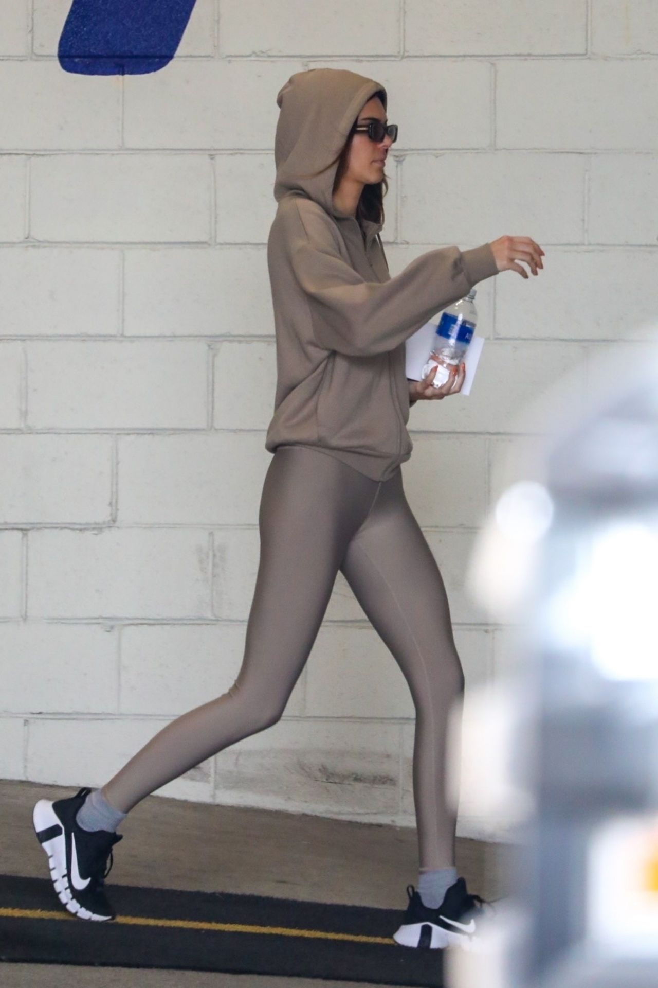 Kendall Jenner Got Her Workout In on Memorial Day!: Photo 4562875, Kendall  Jenner Photos
