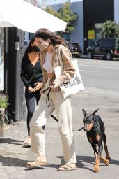Kendall Jenner Street Style - West Hollywood 03/26/2021