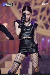 Kim Chung Ha - Performing "Bicycle" at M Countdown Stage