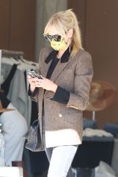 Kimberly Stewart - Shopping at Exclusive Switch Boutique in Bel-Air 03/08/2021