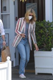 Laura Dern at Brentwood Country Mart 03/16/2021