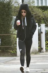 Olivia Wilde - Out in London 03/25/2021