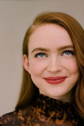Sadie Sink - "Givenchy Beauty" Le Rouge Deep Velvet N°37 (2021) (more photos)