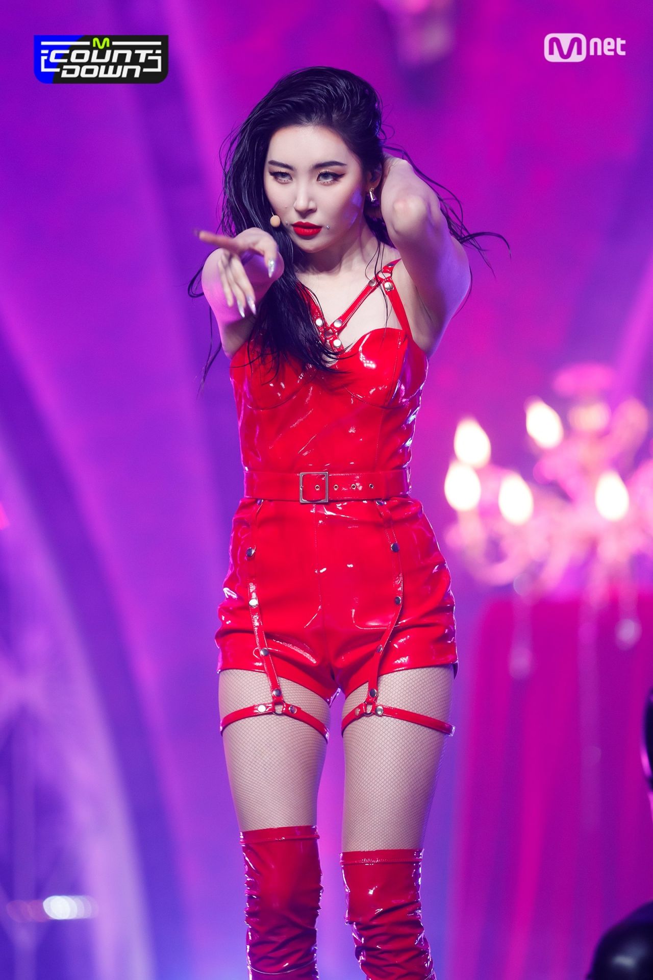 Sunmi - Performing "TAIL" at M Countdown Stage 02/25/2021 • CelebMafia