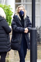 Vanessa Kirby - Out in North London 03/20/2021