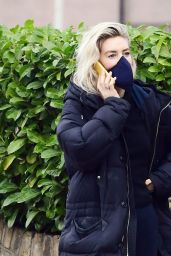 Vanessa Kirby - Out in North London 03/20/2021