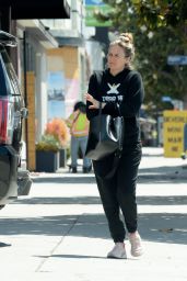 Alicia Silverstone - Out in Los Angeles 04/26/2021