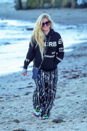 Avril Lavigne and Mod Sun on the Beach in Malibu 04/28/2021