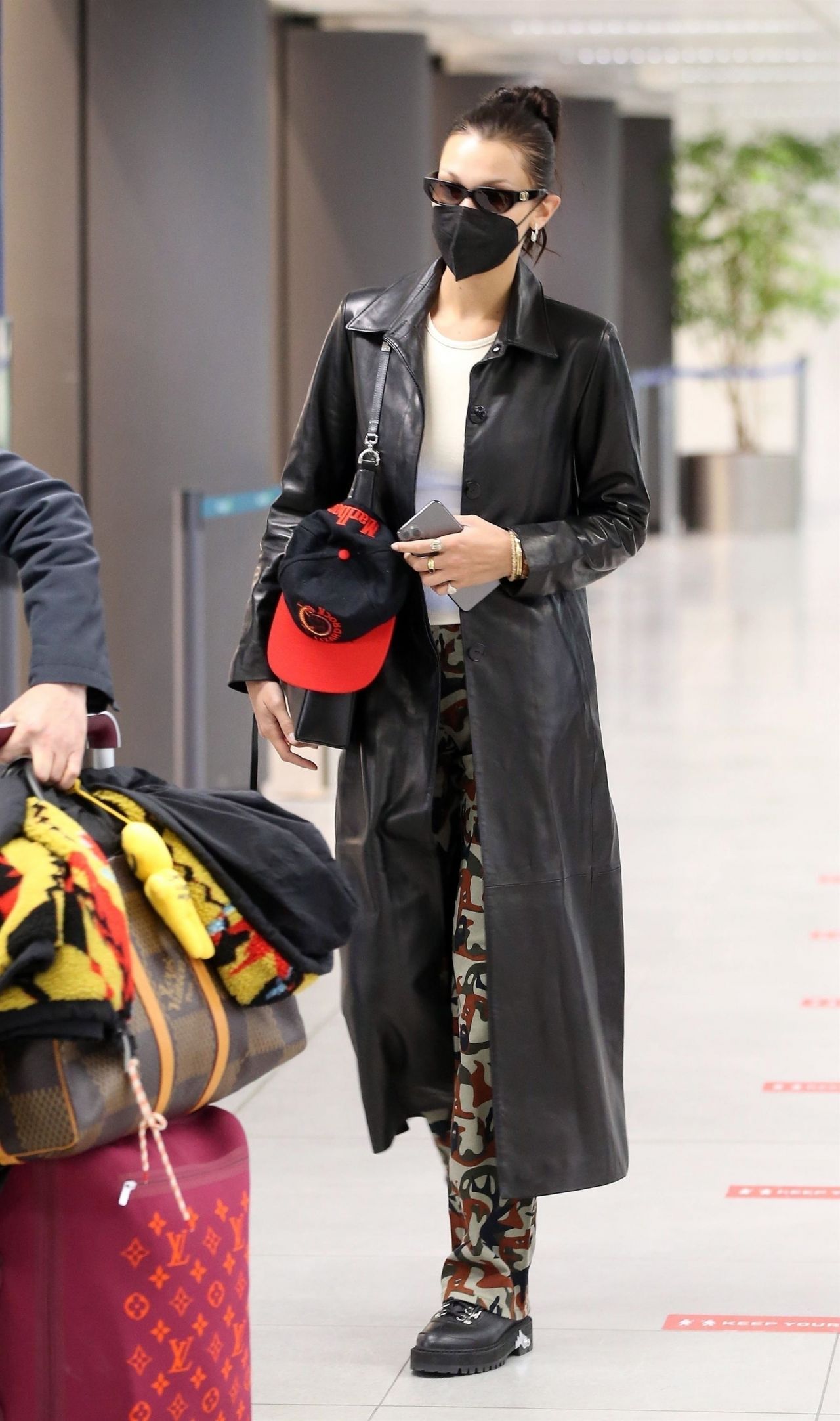 Bella Hadid – Leaving her hotel in Milan during Milan
