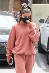 Chantel Jeffries in Comfy Outfit 04/14/2021