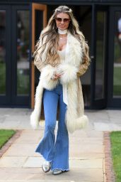 Chloe Sims – “The Only Way is Essex TV Show Filming in Essex 03/28/2021