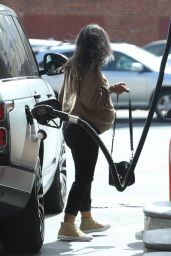 Christina Milian - Getting Gas in LA 04/15/2021